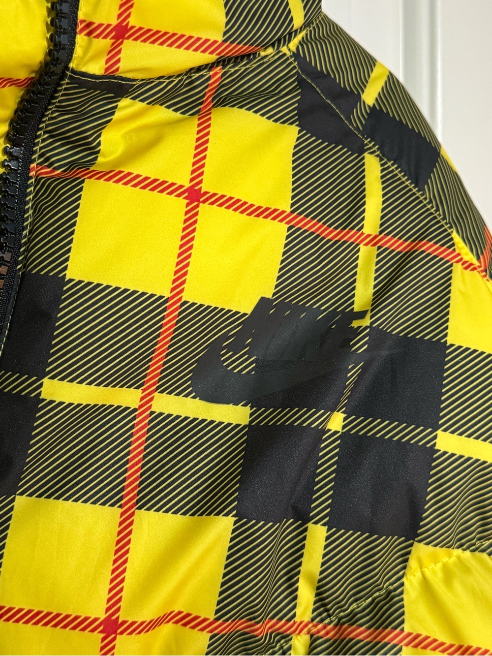 Nike Yellow & Black Plaid Puffer Jacket - Picture 2 of 3